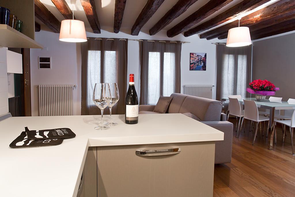 Good Wine Apartments البندقية الغرفة الصورة